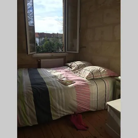 Maison Spacieuse Avec Jardin Et Garage 度假居 *