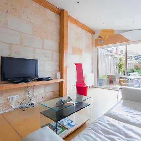 Prázdninový dům Maison Spacieuse Avec Jardin Et Garage Bordeaux