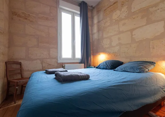 Maison Spacieuse Avec Jardin Et Garage *