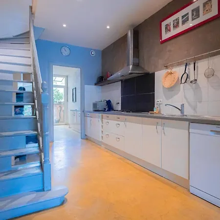 Maison Spacieuse Avec Jardin Et Garage Burdeos