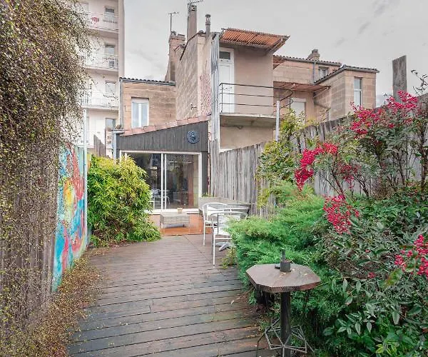 Сasa de vacaciones Maison Spacieuse Avec Jardin Et Garage *